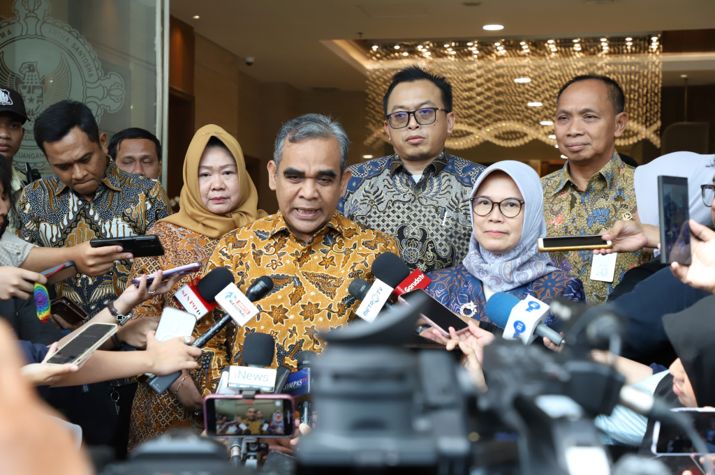 Ketua MPR RI Ahmad Muzani Sambangi BPK RI bersilaturahmi dan membahas isu strategis terkait pengelolaan keuangan negara (Ashar/SinPo.id)