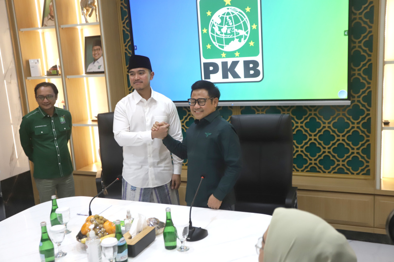 Ketua Umum PSI Kaesang Pangarep bertemu Ketum PKB Cak Imin untuk silahturahmi dan membahas pilkada serentak (Ashar/SinPo.id)