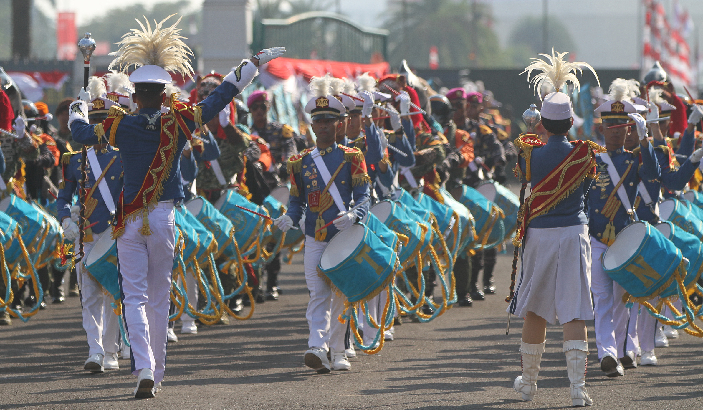 Kirab Bendera Pusaka. (Agus Priatna/SinPo.id)