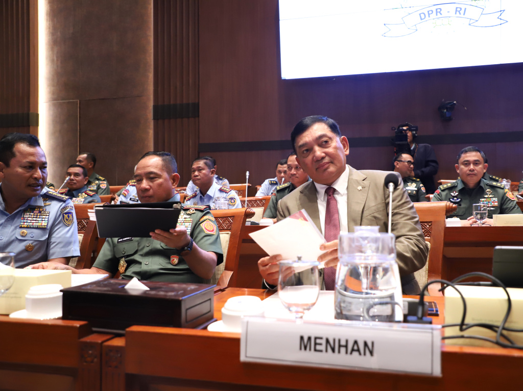 Komisi I DPR menggelar Raker tertutup dengan Menhan Sjafrie Sjamsoeddin membahas stabilitas Papua dan Pembentukan KODAM Baru (Ashar/Sinpo.id)