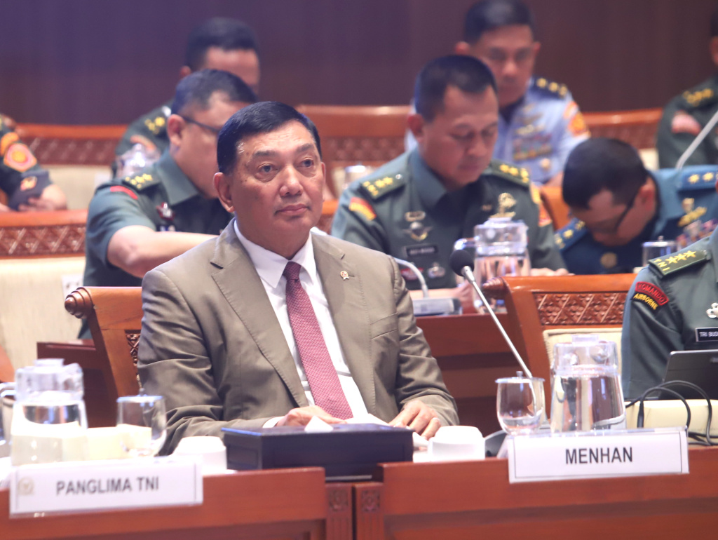 Komisi I DPR menggelar Raker tertutup dengan Menhan Sjafrie Sjamsoeddin membahas stabilitas Papua dan Pembentukan KODAM Baru (Ashar/Sinpo.id)