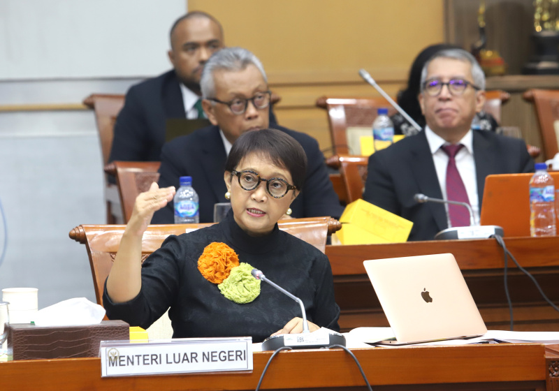 Komisi I DPR gelar Raker dengan Menlu Retno Marsudi membahas perkembangan terkini Palestina (Ashar/SinPo.id)