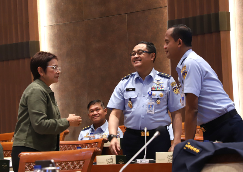 Komisi I DPR gelar raker dengan Panglima TNI Jenderal Agus Subiyanto membahas isu strategis dan pengamanan objek vital (Ashar/SinPo.id)