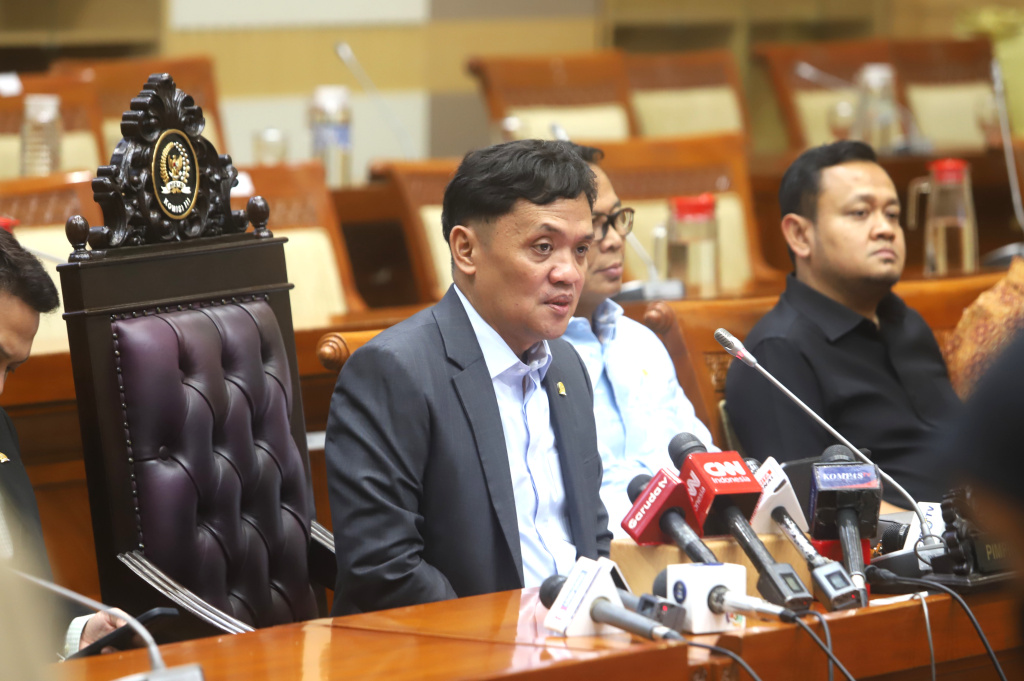 Komisi III DPR mengapresiasi putusan Majelis Hakim Pengadilan Negeri (PN) Medan atas bebas pekerja kreatif videografer Amsal Christy Sitepu (Ashar/SinPo.id)