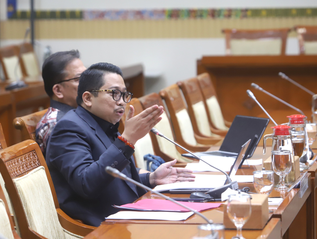Komisi III DPR menggelar RDPU Panja Reformasi Kepolisian, Kejaksaan dan Peradilan (Ashar/SinPo.id)