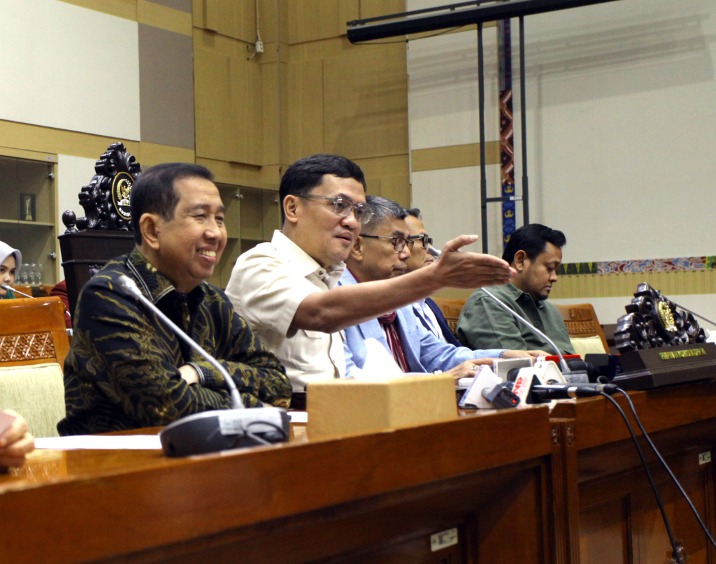 Komisi III DPR mengecam keras untuk usut kasus yang menyerang aktivitas Kontras Andrie Yunus (Ashar/SinPo.id)