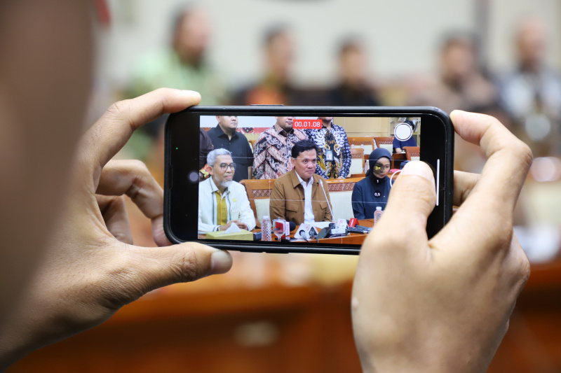 Komisi III DPR gelar RDPU dengan Ditjen Kekayaan Intelektual Kementerian Hukum RI, Bawas MA menbahas Penyanyi Agnez Mo membayar Royalti lagu