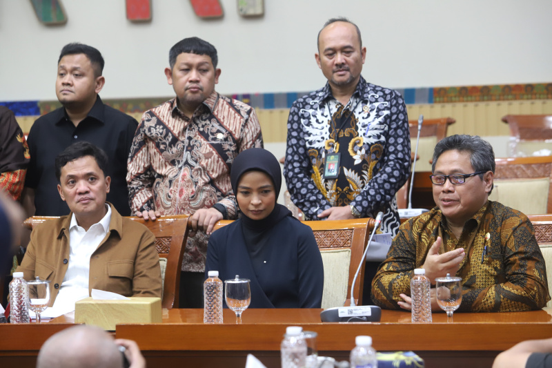 Komisi III DPR gelar RDPU dengan Ditjen Kekayaan Intelektual Kementerian Hukum RI, Bawas MA menbahas Penyanyi Agnez Mo membayar Royalti lagu