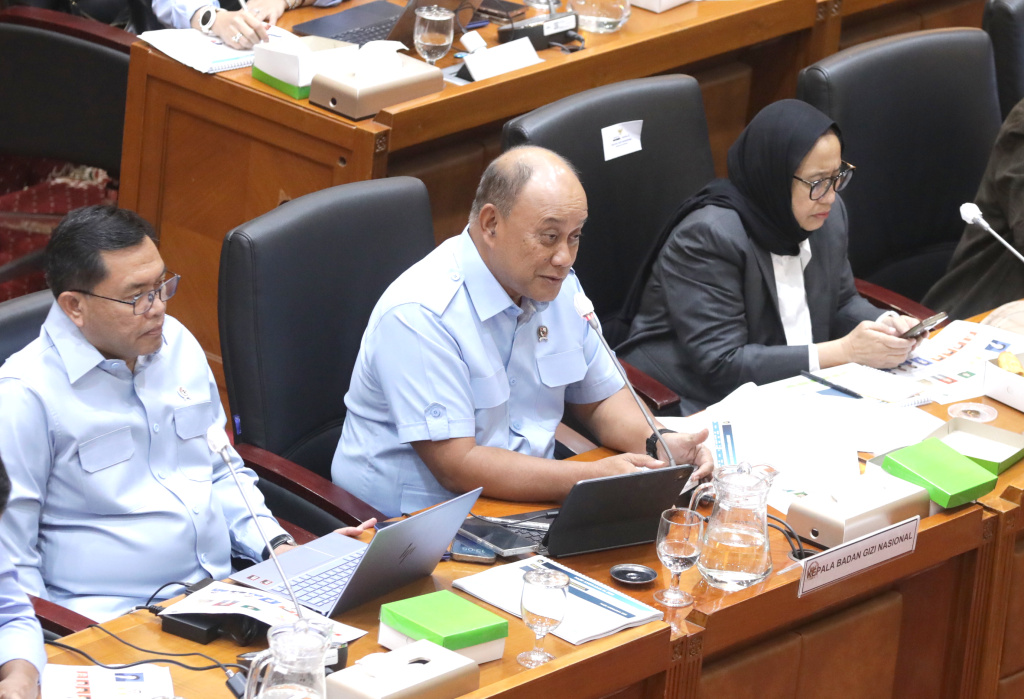 Komisi IX DPR gelar RDP dengan BGN membahas Evaluasi Program dan Penyerapan Anggaran 2025 (Ashar/SinPo.id)