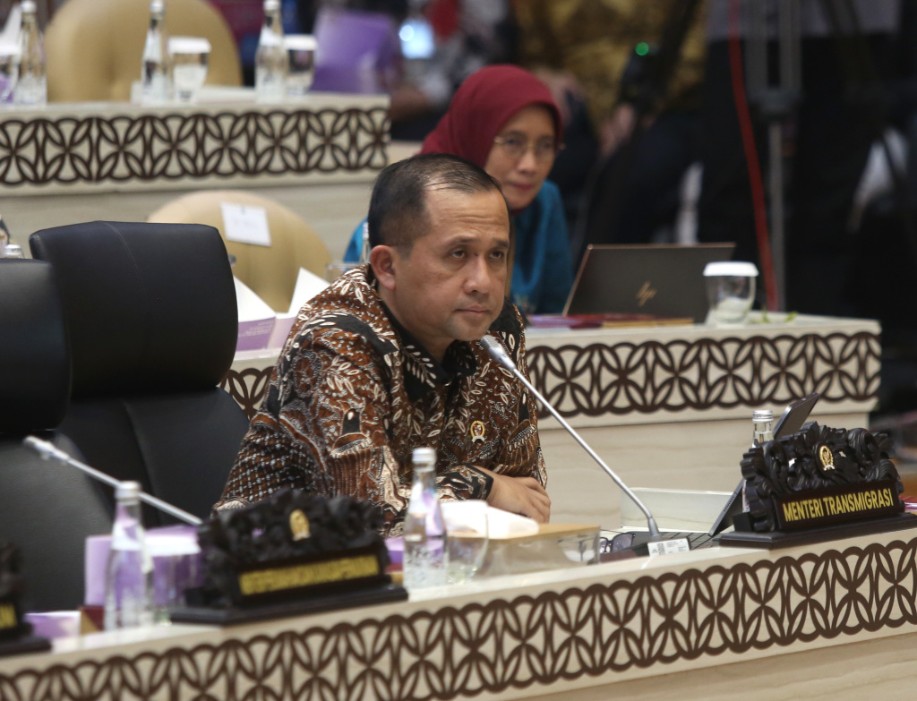 Komisi V DPR gelar raker dengan Menhub, MenPKP, dan MenTrans membahas Anggaran TA 2026 (Ashar/SinPo.id)