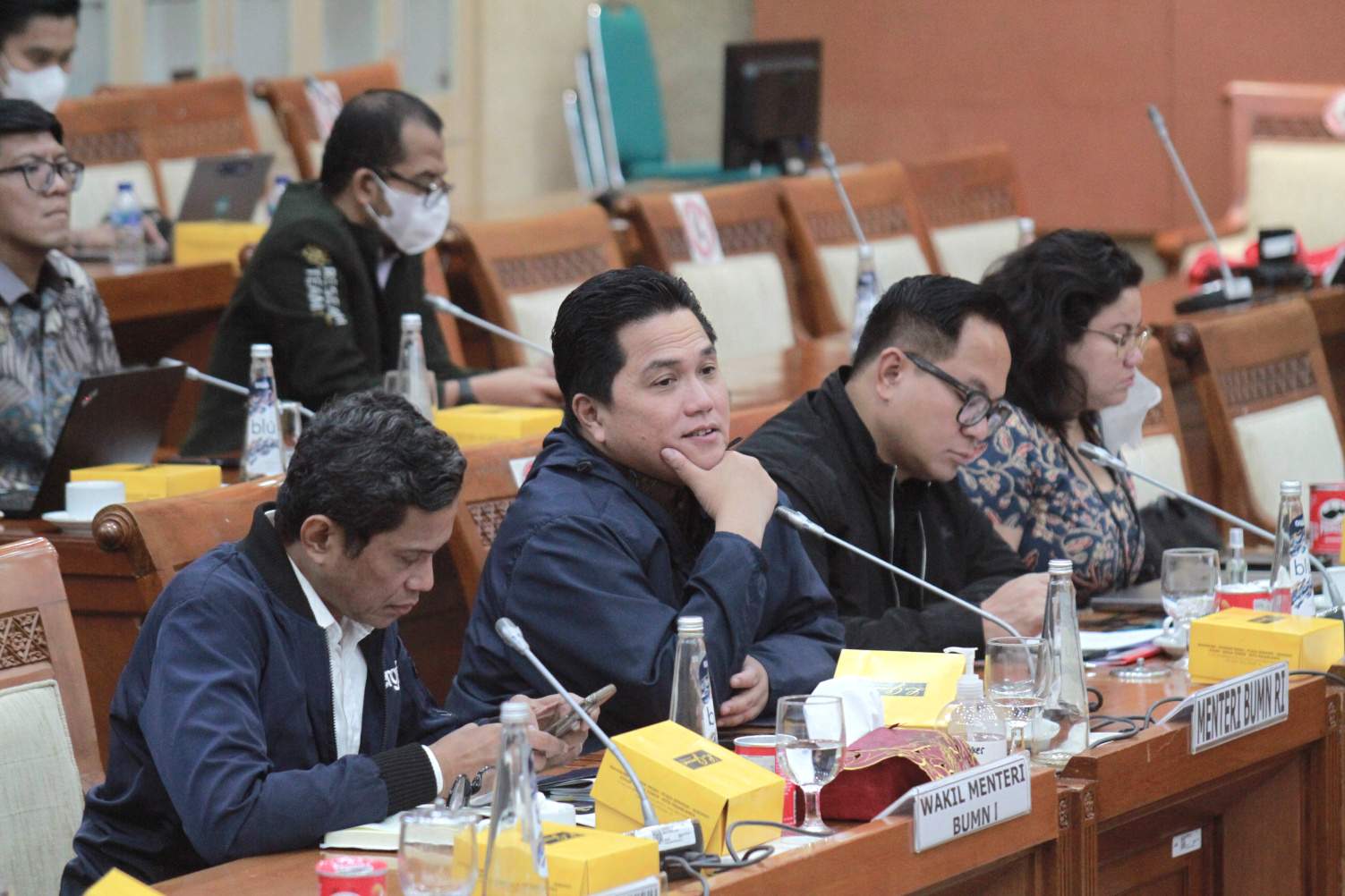 Komisi VI DPR gelar raker dengan Menteri BUMN Erick Thohir dengan membahas kinerja Kementerian BUMN tahun 2022 (Ashar/SinPo.id)