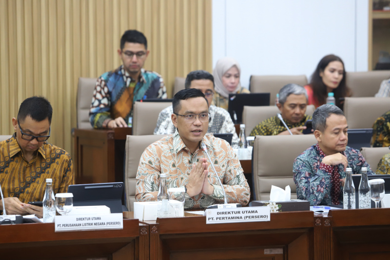 Komisi VI DPR menggelar RDP dengan Pertamina dan PLN membahas Ketahanan Energi (Ashar/SinPo.id)