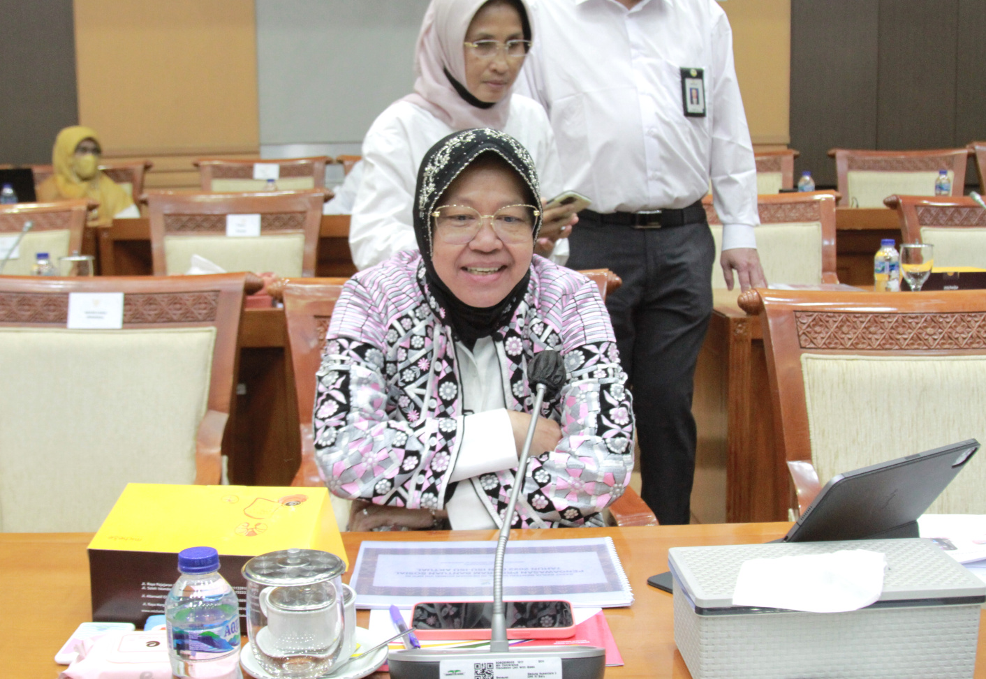 Komisi VIII DPR gelar rapat kerja dengan Menteri Sosial Tri Rismaharini (Ashar/SinPo.id)