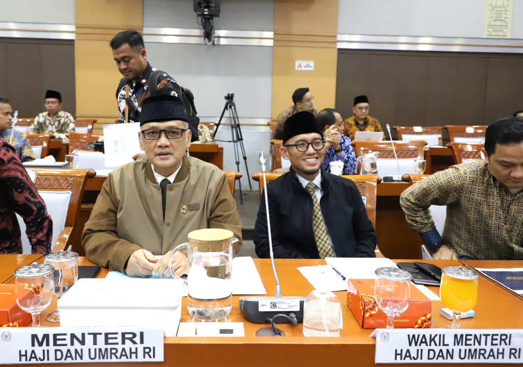 Komisi VIII DPR menggelar rapat kerja tertutup dengan Menteri Haji Mochamad Irfan Yusuf membahas persiapan penyelenggaraan Ibadah Haji 1447 H/2026 (Ashar/SinPo.id)