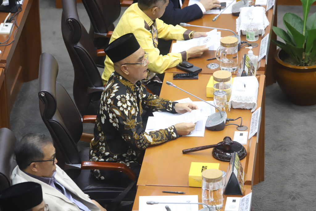 Komisi VIII DPR gelar raker dengan Pemerintah bahas penyelenggaraan Haji dan Umrah (Ashar/SinPo.id)