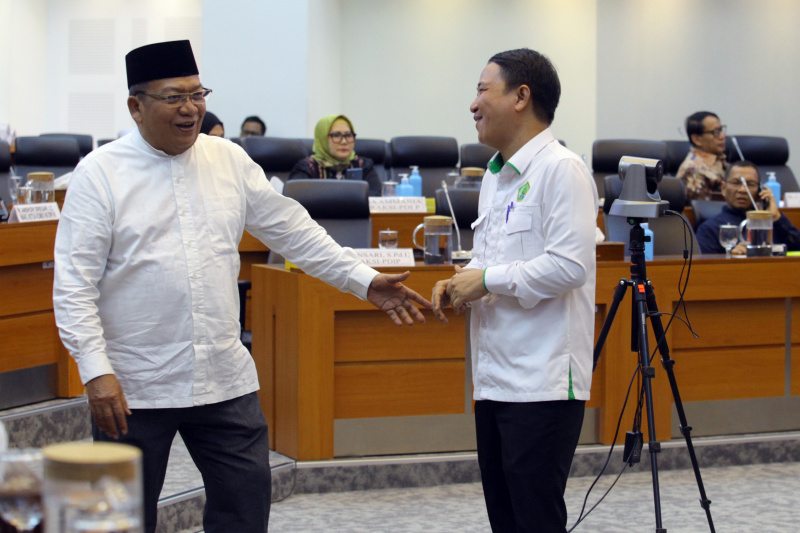 Komisi VIII DPR menggelar RDP dengan BPIH membahas komponen biaya kesehatan haji (Ashar/SinPo.id)