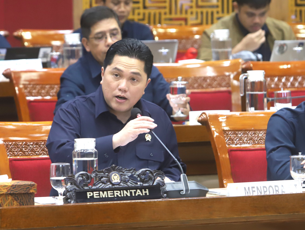 Komisi X DPR gelar raker dengan Menpora Erick Thohir membahas program Presiden untuk memberikan fasilitas kepada atlet Indonesia yang terbaik (Ashar/SinPo.id)
