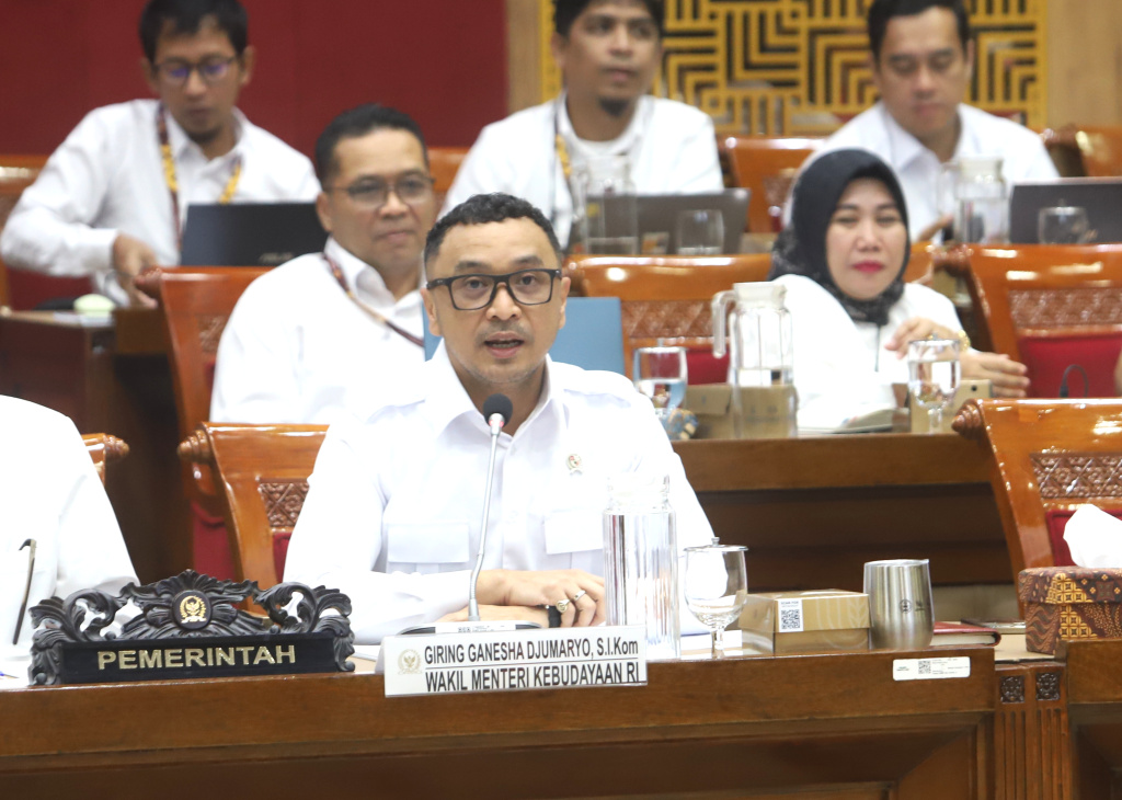 Komisi X DPR gelar raker dengan Wakil Menteri Kebudayaan Giring Ganesha membahas RKA K/L tahun 2026 Kementrian Kebudayaan (Ashar/SinPo.id)