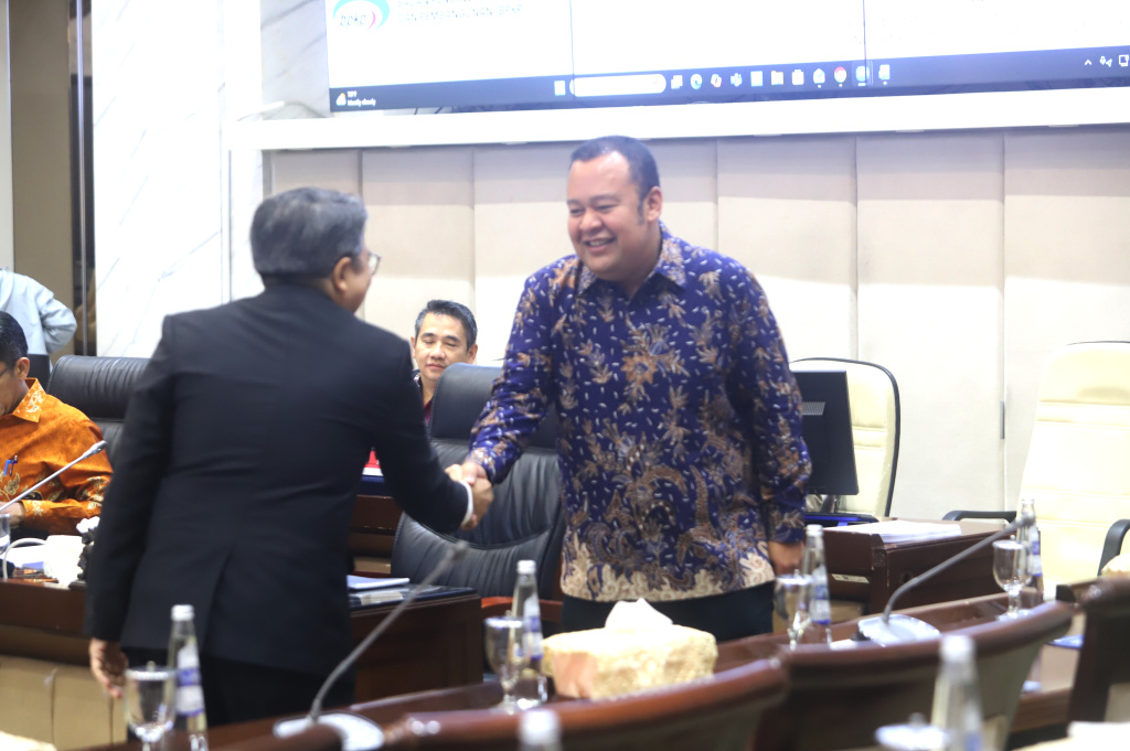 Komisi XI DPR menggelar fit and proper test Calon Deputi Gubernur BI Solikin M Juhro (Ashar/SinPo.id)