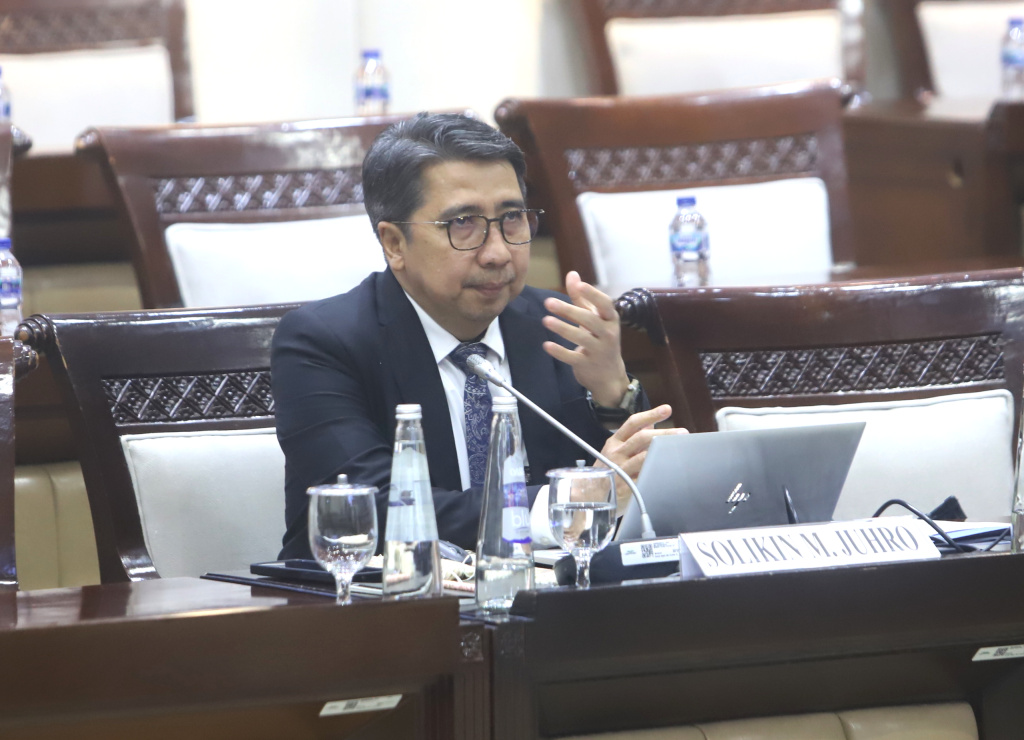 Komisi XI DPR menggelar fit and proper test Calon Deputi Gubernur BI Solikin M Juhro (Ashar/SinPo.id)