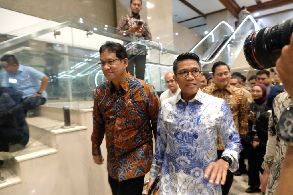 Komisi XI DPR menggelar raker dengan Menkeu Purbaya Yudhi Sadewa membahas RKA TA 2026 (Ashar/SinPo.id)