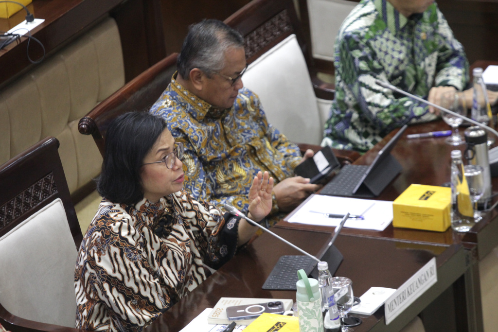 Komisi XI gelar raker dengan Menkeu Sri Mulyani membahas RUU APBN 2026 (Ashar/SinPo.id)