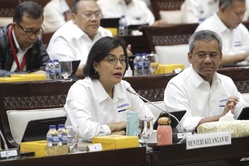 Komisi XI DPR gelar raker dengan Menkeu Sri Mulyani membahas RUU APBN 2024 (Ashar/SinPo.id)