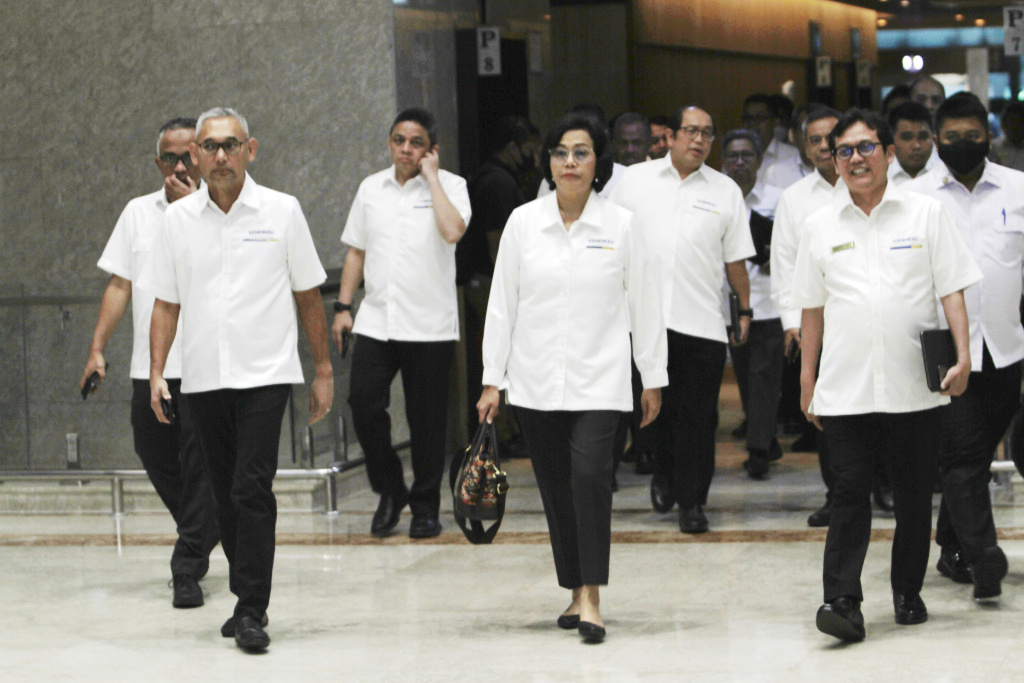 Komisi XI DPR gelar raker dengan Menkeu Sri Mulyani Bahas pengantar RKA dan RKP TA 2024 (Ashar/SinPo.id)