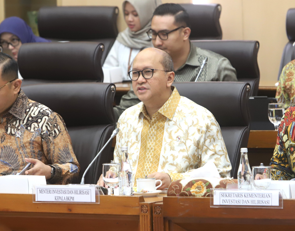 Komisi XII DPR gelar raker dengan Menteri Investasi dan Hilirisasi Rosan Roeslani membahas realisasi program kerja Triwulan I TA 2026 (Ashar/SinPo.id)