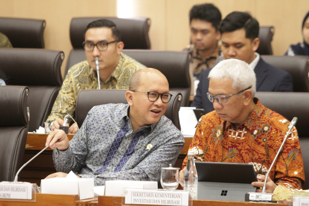 Komisi XII DPR menggelar Rapat Kerja dengan Menteri Investasi dan Hilirisasi/Kepala BKPM Rosan Roeslani membahas Realisasi Investasi Tahun 2025 (Ashar/SinPo.id)