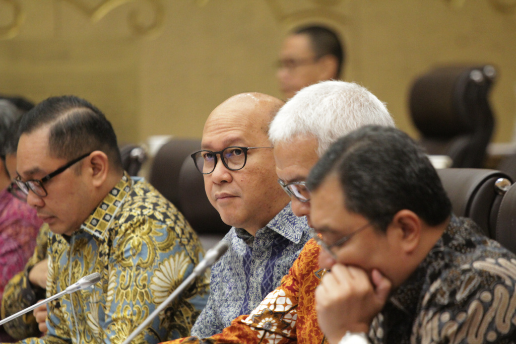 Komisi XII DPR menggelar Rapat Kerja dengan Menteri Investasi dan Hilirisasi/Kepala BKPM Rosan Roeslani membahas Realisasi Investasi Tahun 2025 (Ashar/SinPo.id)