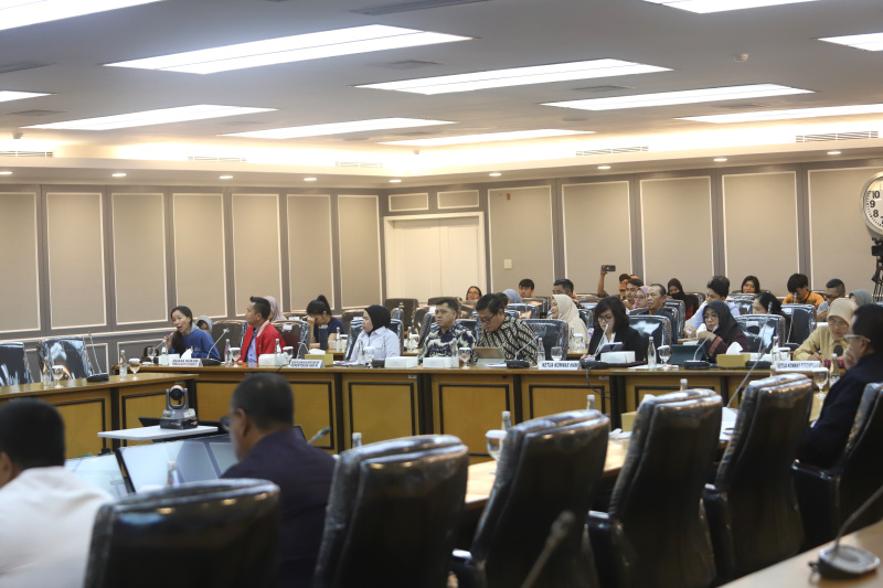 Komisi XIII DPR menerima Audiensi dari para korban sirkus OCI Taman Safari (Ashar/SinPo.id)