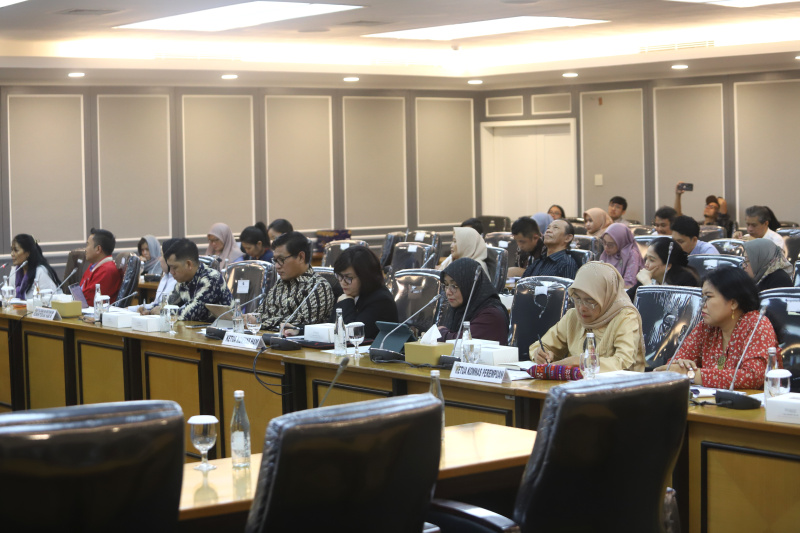 Komisi XIII DPR menerima Audiensi dari para korban sirkus OCI Taman Safari (Ashar/SinPo.id)