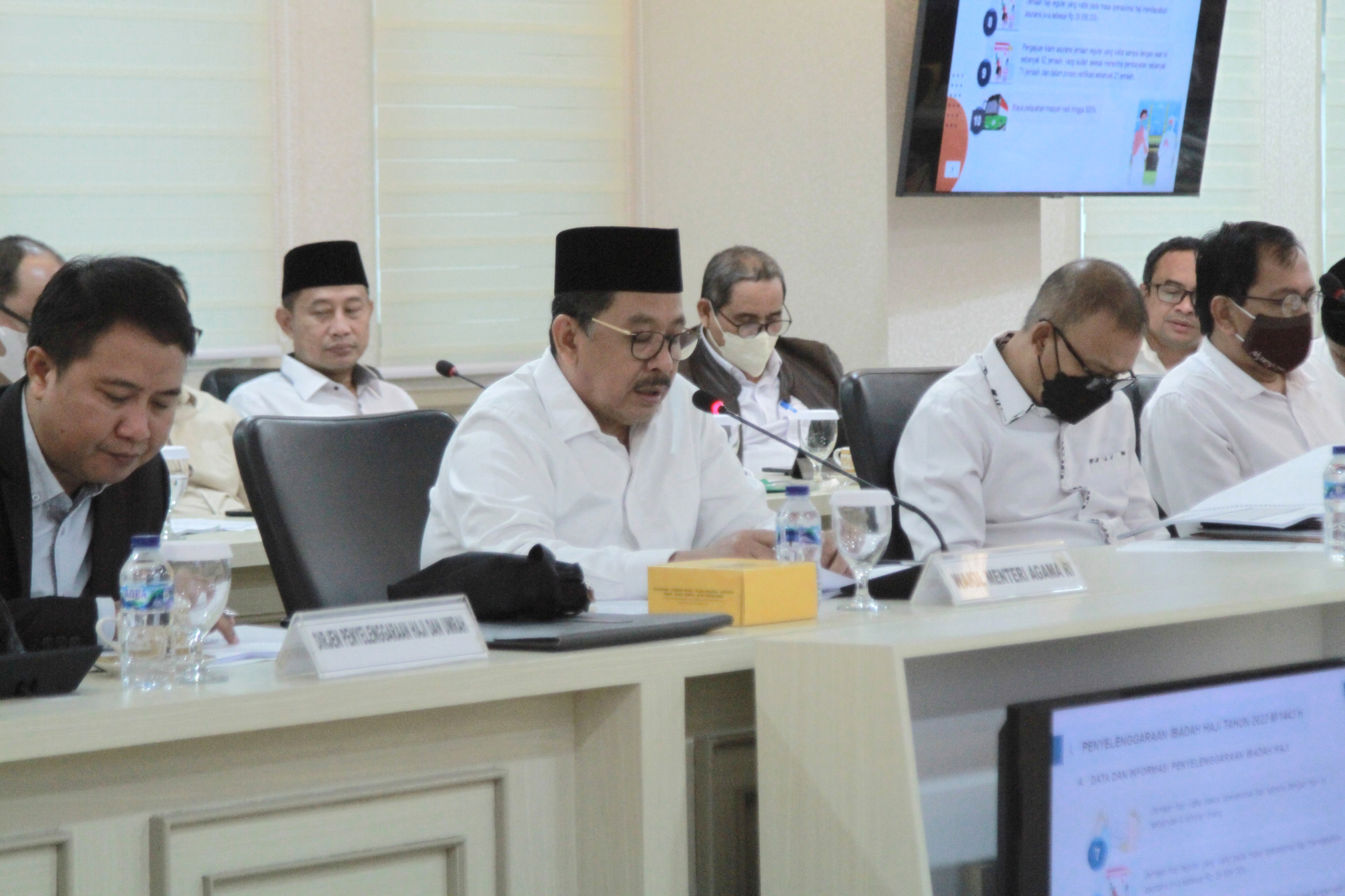 Wakil Menteri Agama Zainut Tauhid rapat bersama Komite III DPD RI (Ashar/SinPo.id)