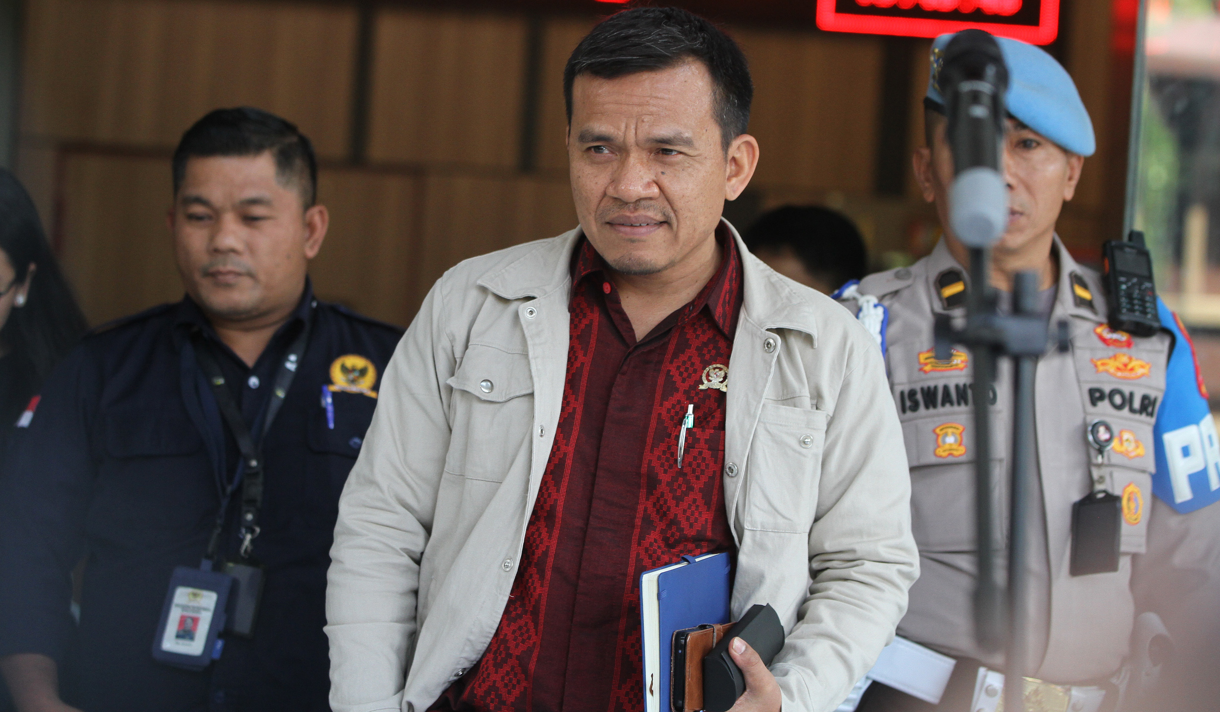 Komisi I DPR gelar raker dengan Kementerian Luar Negeri membahas Anggaran TA 2026 (Ashar/SinPo.id)