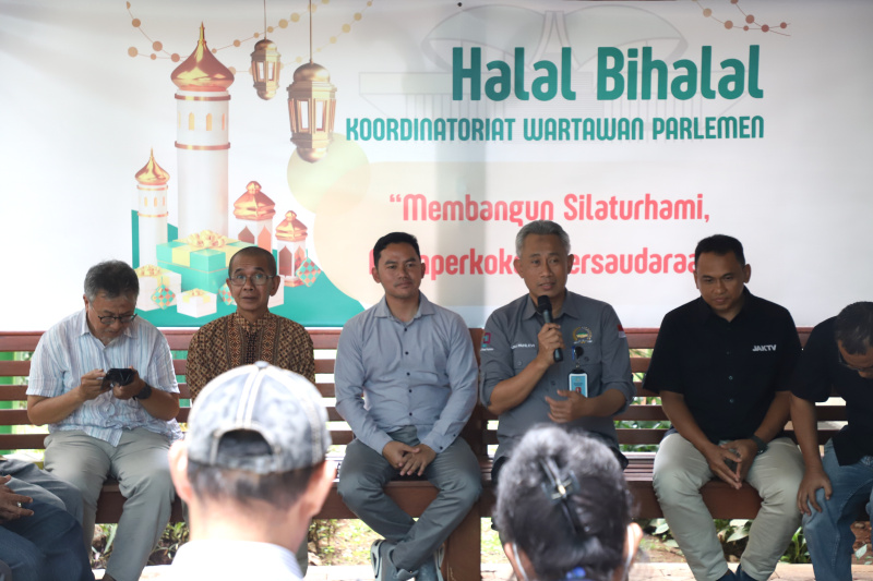 Koordinatoriat Wartawan Parlemen gelar acara Halal Bihalal dan Silahturahmi di Media Center DPR RI (Ashar/SinPo.id)