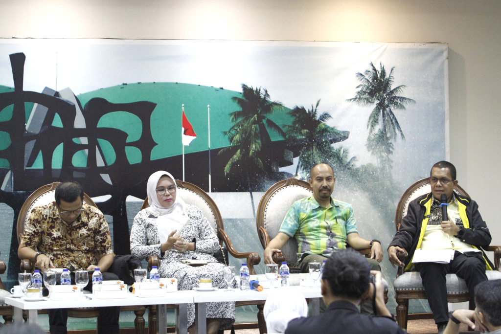 Koordinatoriat Wartawan Parlemen gelar diskusi RUU Kesehatan Jamin Perlindungan Kesehatan Bayi dan Anak (Ashar/SinPo.id)
