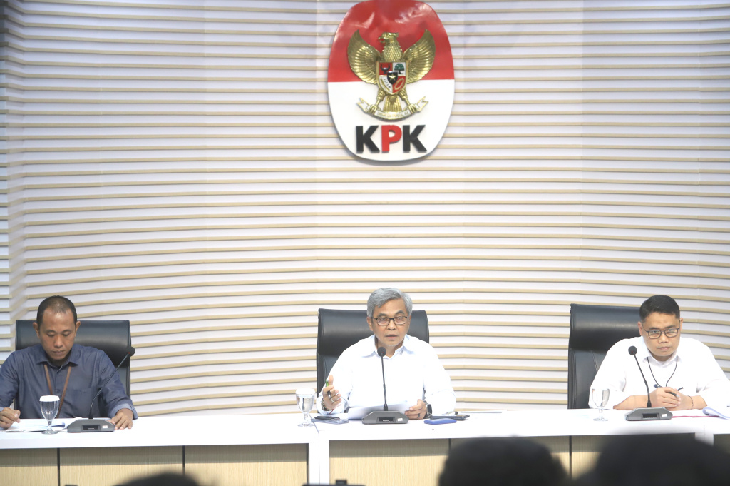 Ketua KPK Setyo Budiyanto menggelar konferensi pers terkait kasus OTT Kementerian Imipas (Ashar/SinPo.id)