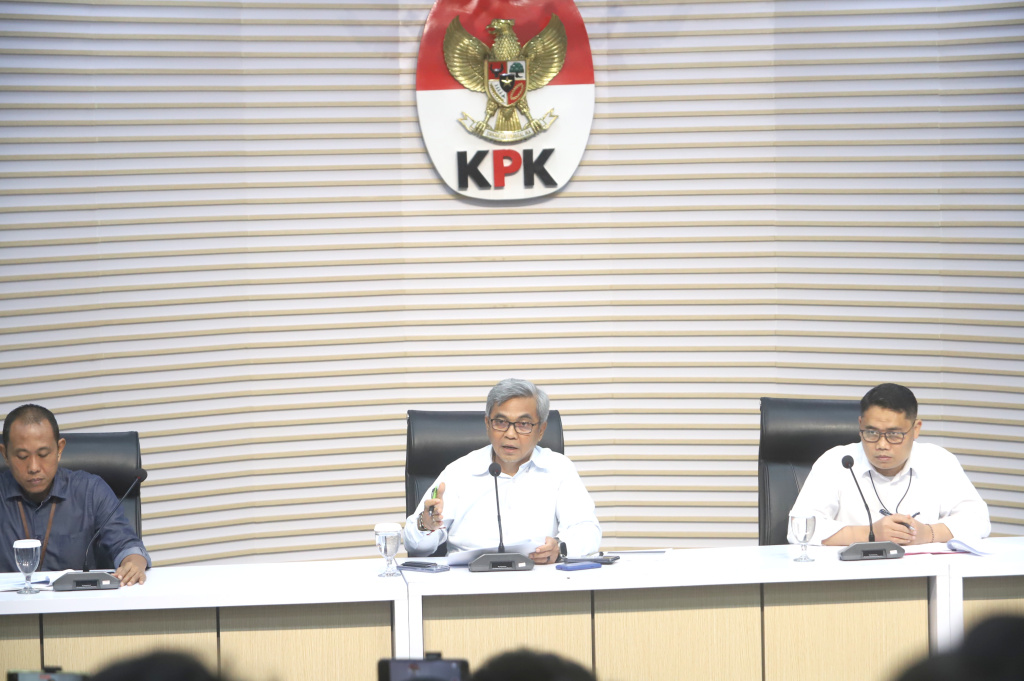 Ketua KPK Setyo Budiyanto menggelar konferensi pers terkait kasus OTT Kementerian Imipas (Ashar/SinPo.id)