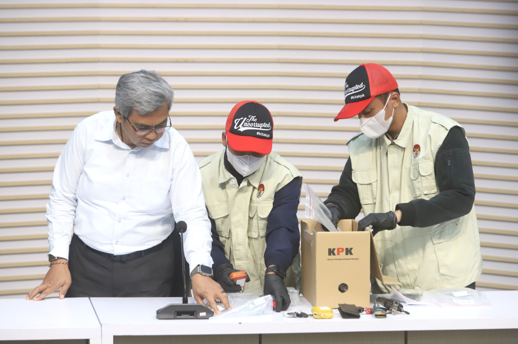 Ketua KPK Setyo Budiyanto menggelar konferensi pers terkait kasus OTT Kementerian Imipas (Ashar/SinPo.id)