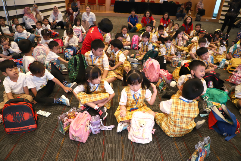 KPK menggelar peringatan Hari Anak Nasional dengan mengundang anak TK dan SMP untuk mengenalkan budaya antikorupsi sejak dini (Ashar/SinPo.id)