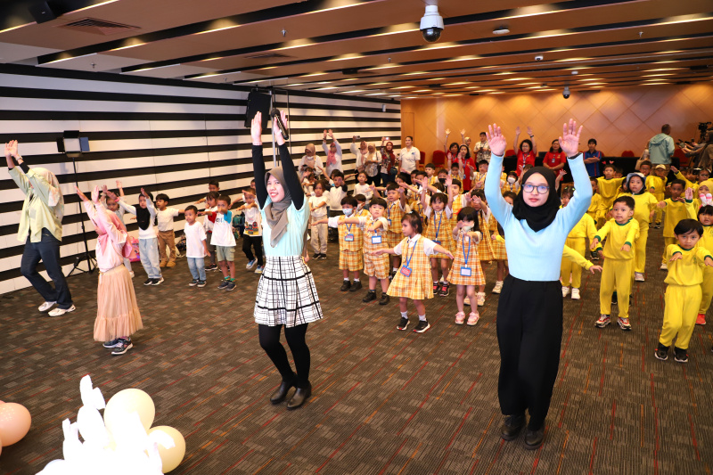 KPK menggelar peringatan Hari Anak Nasional dengan mengundang anak TK dan SMP untuk mengenalkan budaya antikorupsi sejak dini (Ashar/SinPo.id)