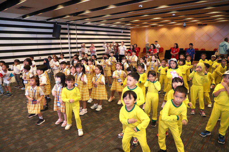 KPK menggelar peringatan Hari Anak Nasional dengan mengundang anak TK dan SMP untuk mengenalkan budaya antikorupsi sejak dini (Ashar/SinPo.id)