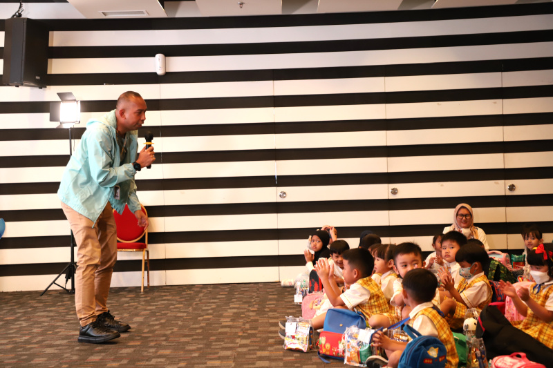 KPK menggelar peringatan Hari Anak Nasional dengan mengundang anak TK dan SMP untuk mengenalkan budaya antikorupsi sejak dini (Ashar/SinPo.id)