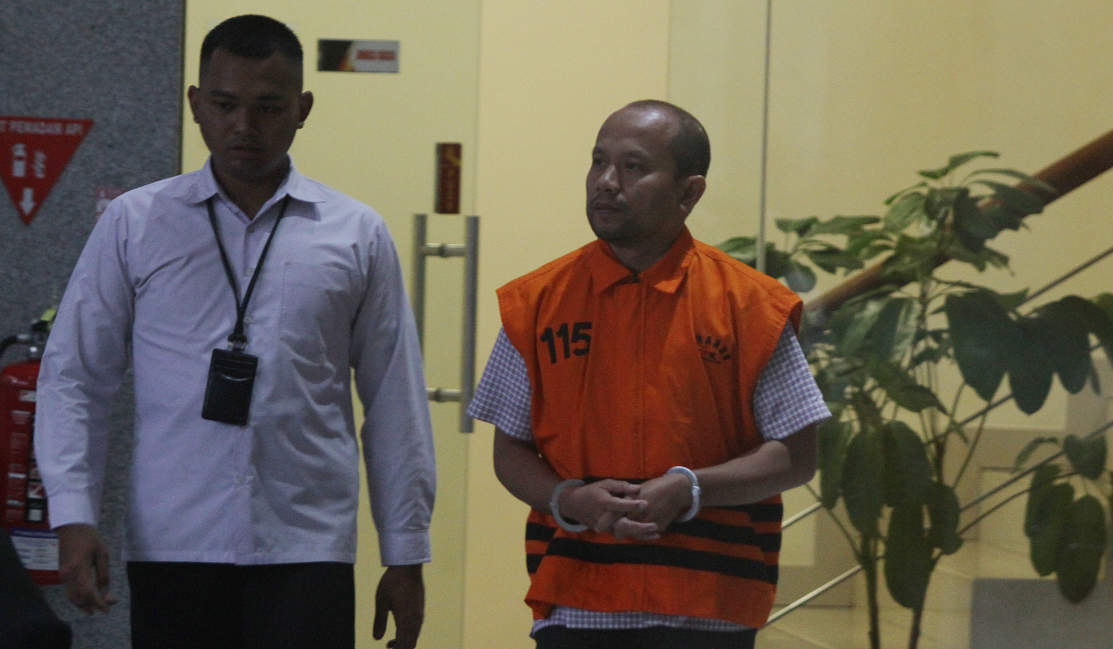 Pemeriksaan tersangka kasus Proyek Fiktif di PT PP. (Agus Priatna/SinPo.id)