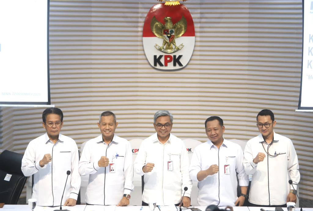 KPK gelar konferensi pers kinerja sepanjang 2025 telah melakukan 11 OTT dan Menetapkan 118 tersangka Korupsi (Ashar/SinPo.id)