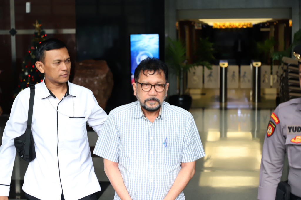 KPk periksa Zarof Ricar terkait kasus TPPU Hasbi Hasan (Ashar/SinPo.id)