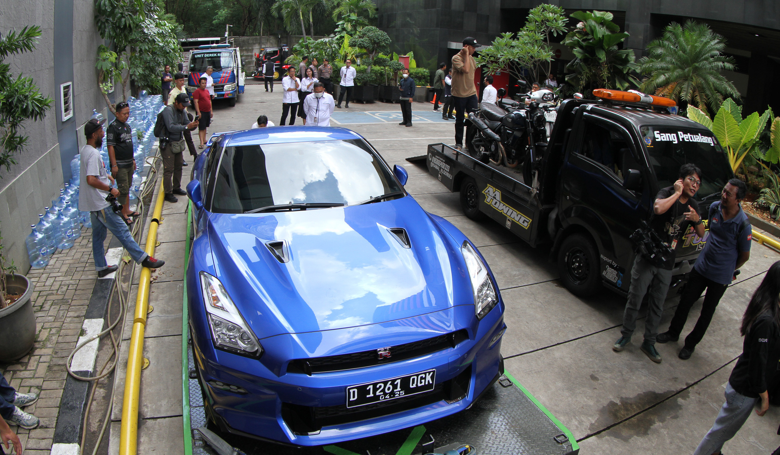 Barang sitaan KPK. (Agus Priatna/SinPo.id)