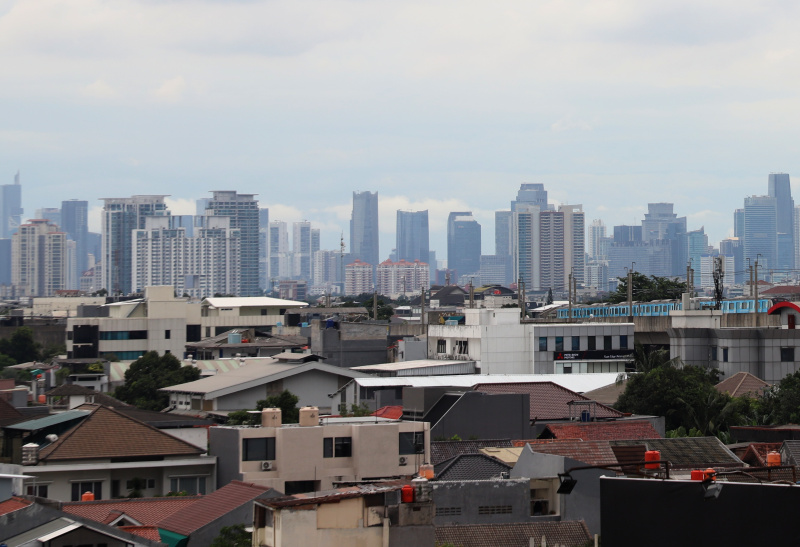 Kualitas udara Jakarta pada hari ini rabu (16/4) tidak sehat dari sumber pemantau udara IQAir (Ashar/SinPo.id)