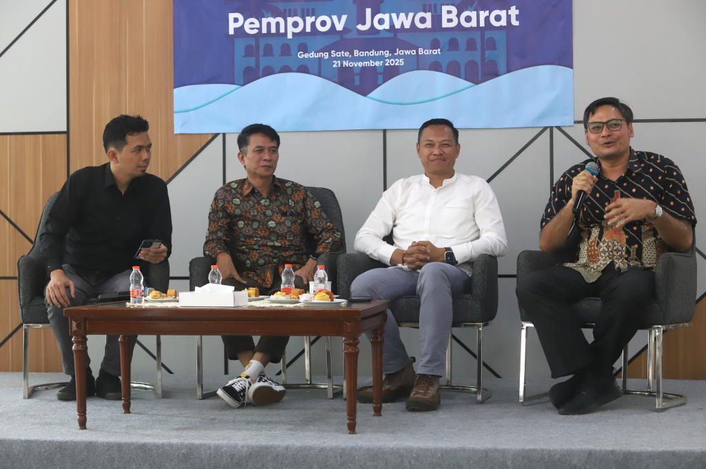 Koordinatoriat Wartawan Parlemen dan Setjen DPD serta Pemprov Jawa Barat gelar diskusi menangkal berita hoax di sosial media (Ashar/SinPo.id)